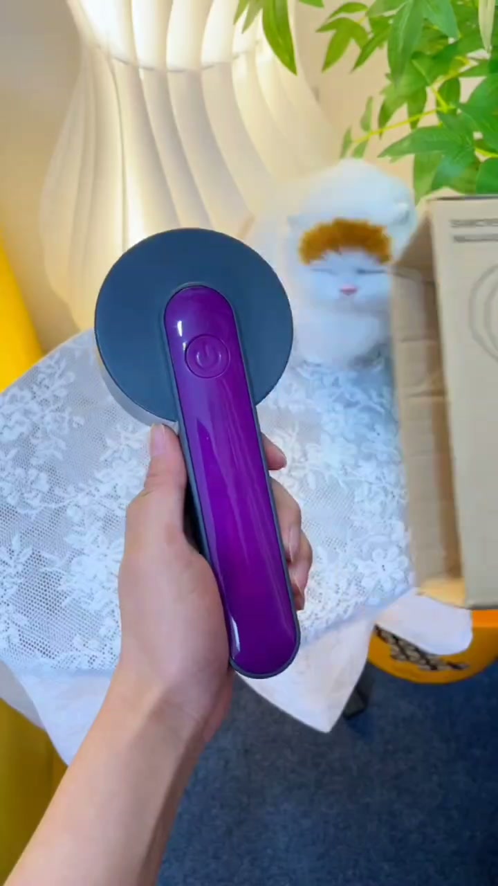 Lint Remover, Electric Fabric Shaver